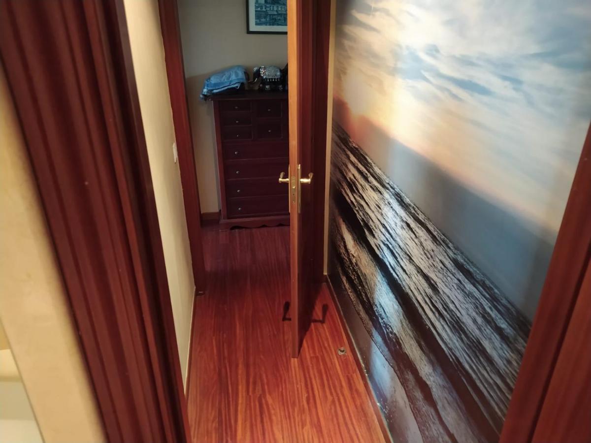 Duplex Amplio,Parking Wifi, 2 Terrazas, Bien Conectado Con Playas, Zona Segura Leilighet Vigo Eksteriør bilde