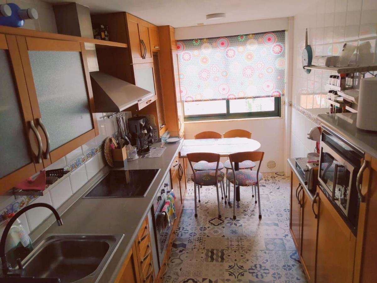 Duplex Amplio,Parking Wifi, 2 Terrazas, Bien Conectado Con Playas, Zona Segura Leilighet Vigo Eksteriør bilde