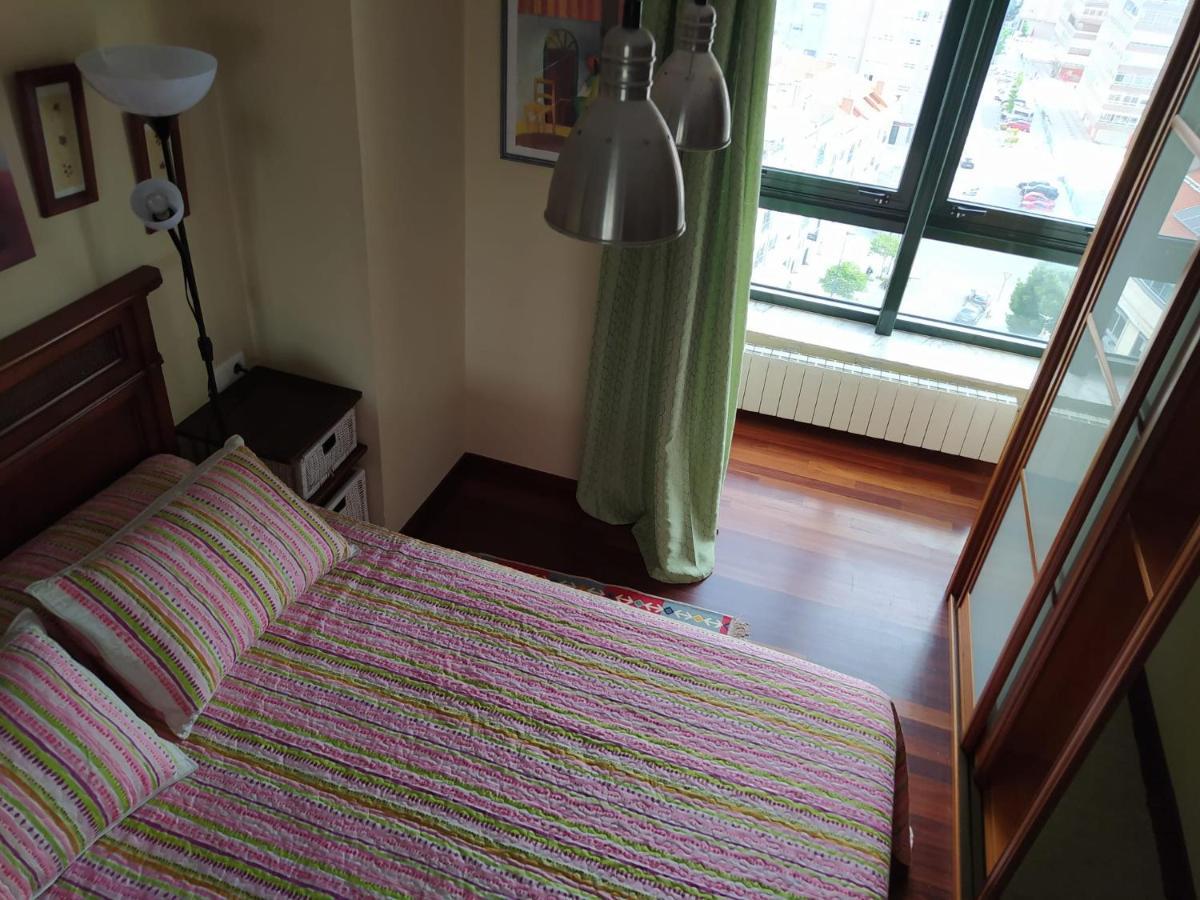 Duplex Amplio,Parking Wifi, 2 Terrazas, Bien Conectado Con Playas, Zona Segura Leilighet Vigo Eksteriør bilde