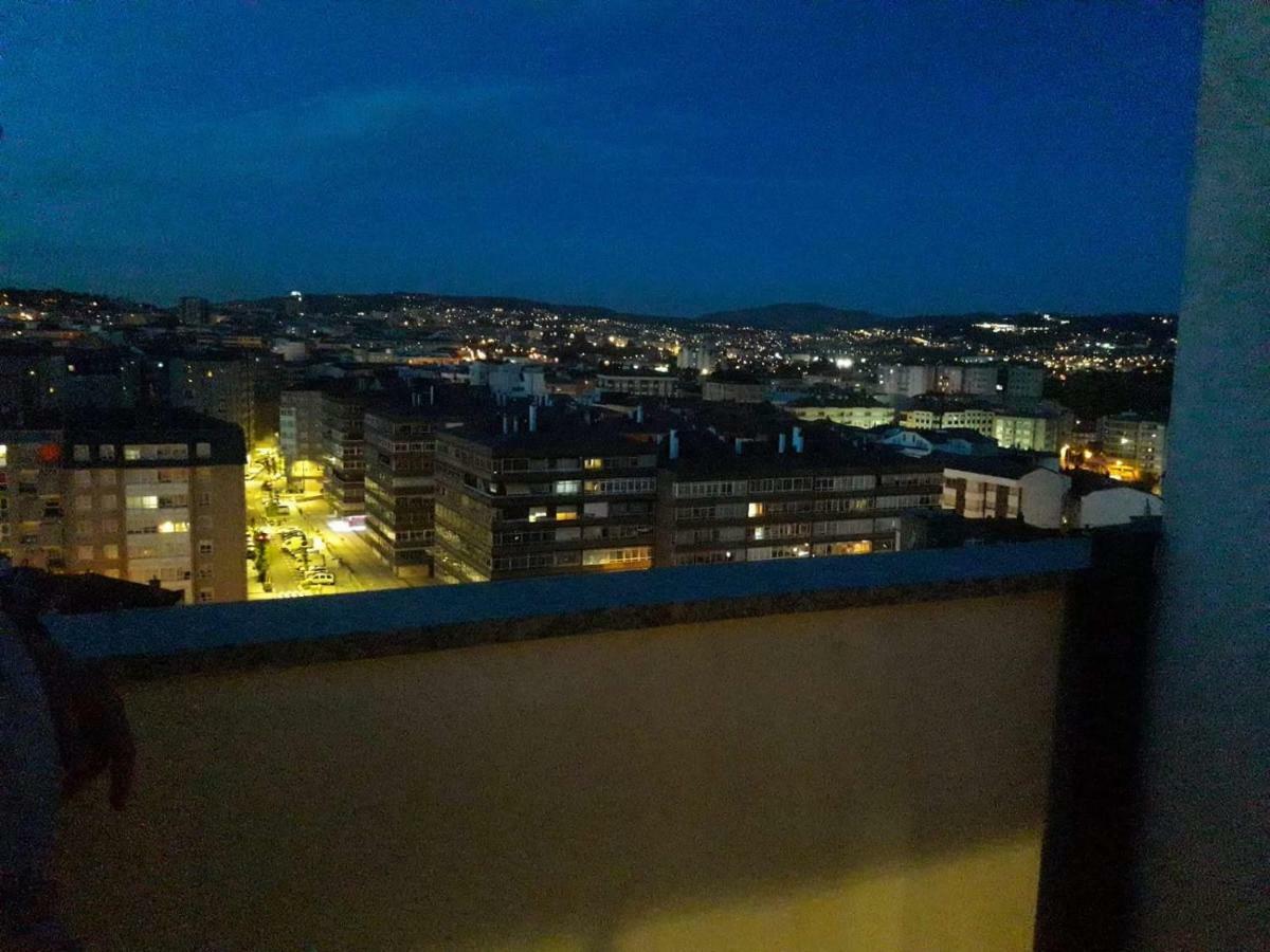 Duplex Amplio,Parking Wifi, 2 Terrazas, Bien Conectado Con Playas, Zona Segura Leilighet Vigo Eksteriør bilde
